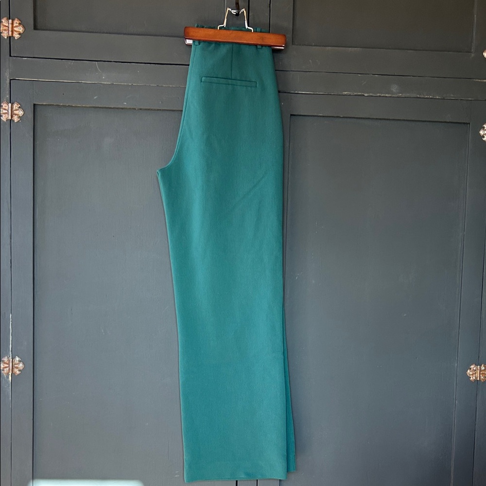 Abercrombie & Fitch Wide Leg Pant